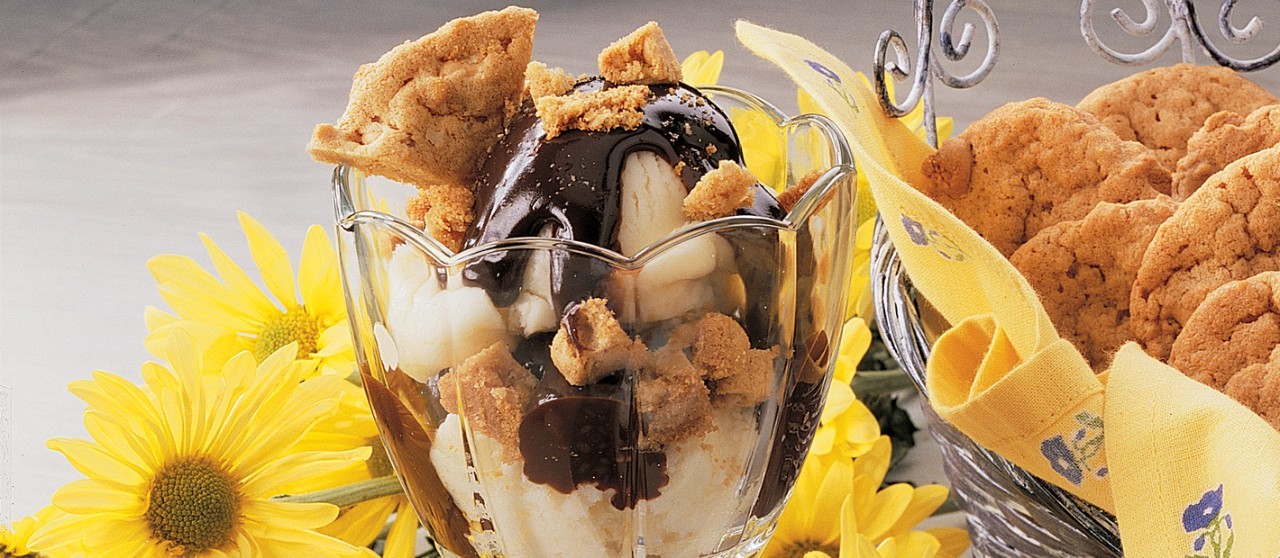 Peanut-Butter-Cookie-Parfait