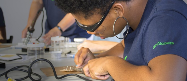 Teen Girl Scout gaining STEM skills